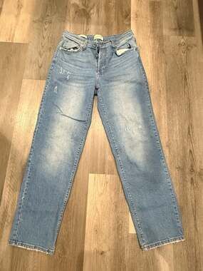 Universal Thread High Rise 90s Straight Jeans Size 10R Distressed